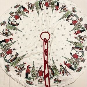Queenwest Festive Penguin Christmas Tree Skirt
